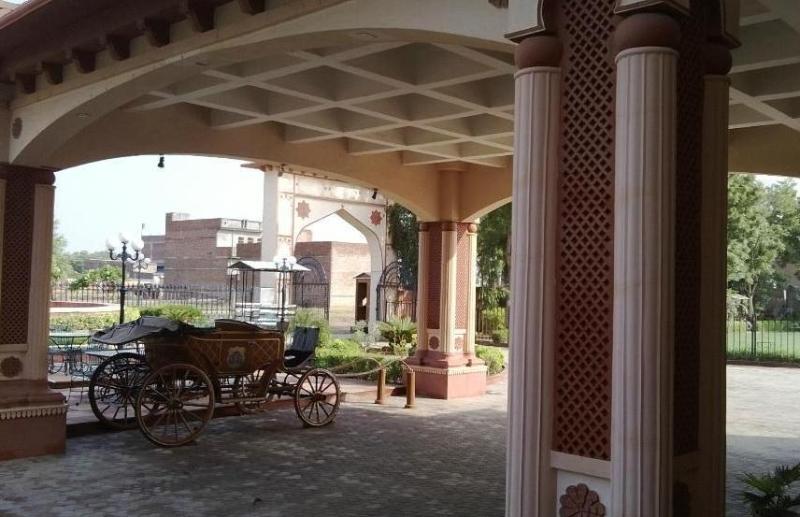 Hotel Basant Vihar Palace Bíkáner Exteriér fotografie